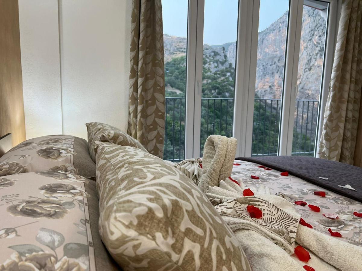 치비타 L'Oasi Del Raganello B&B 외부 사진